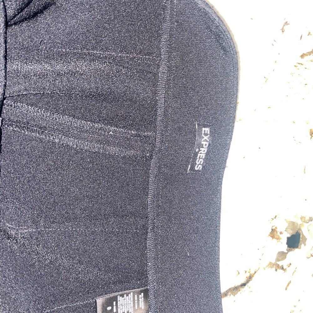 Express pants - Picture 4 of 5